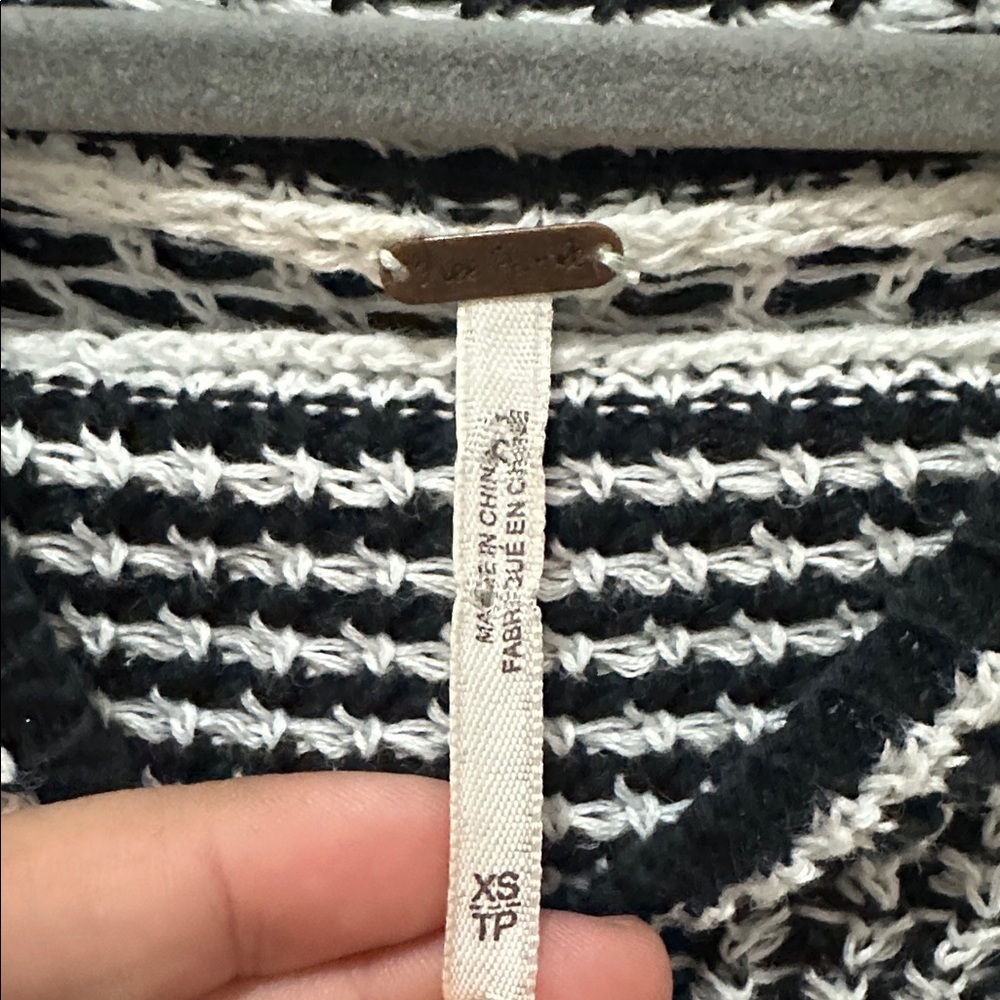 Free People Long Sleeve Top - Picture 2 of 4
